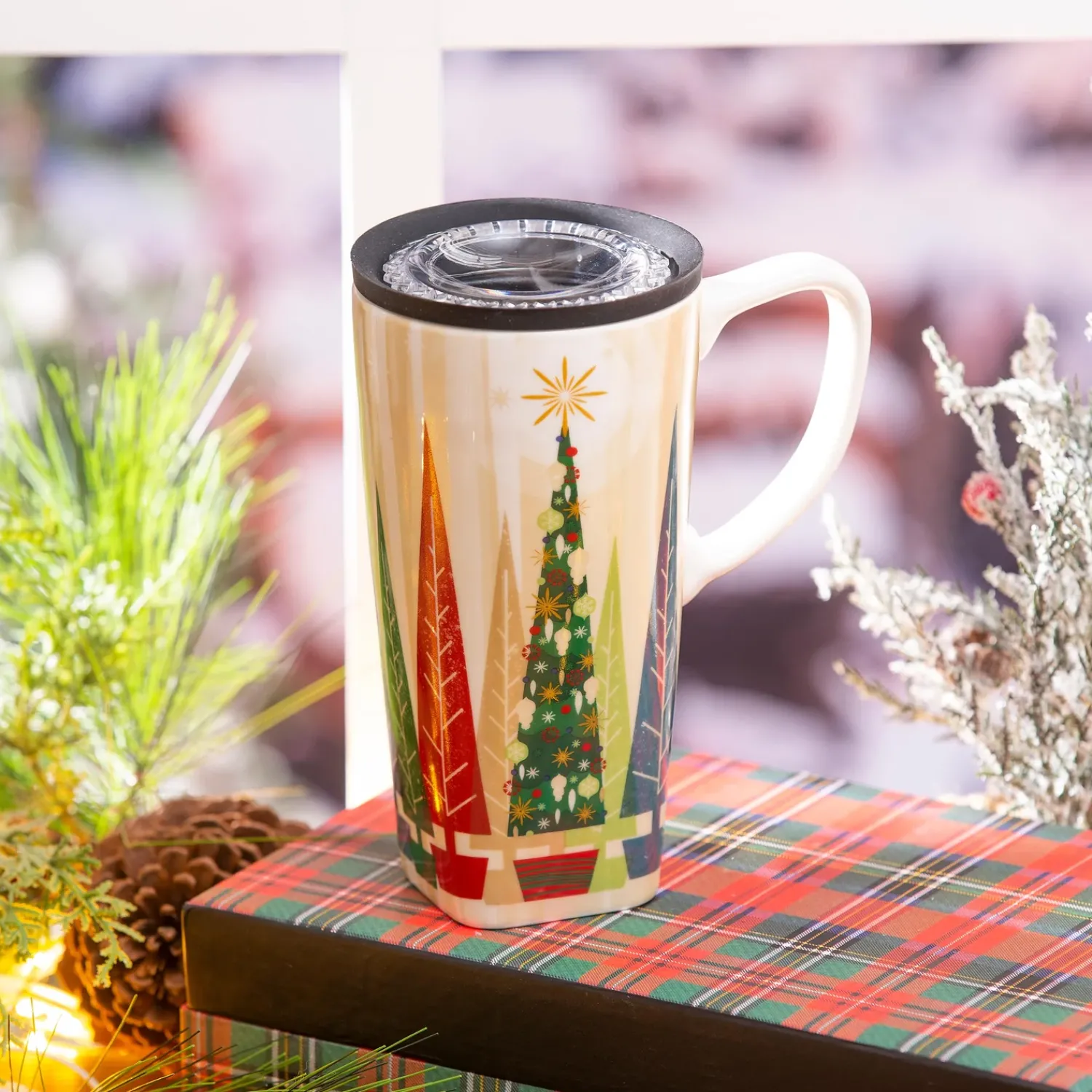 Plow & Hearth Travel Cups>Woodland Storybook Travel Cup Ceramic Perfect Cup, Christmas Woods, 17oz, Gift Box